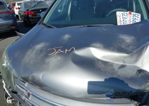 2012 Honda Cr-V Ex z USA, uszkodzony, nr VIN JHLRM3H51CC011561